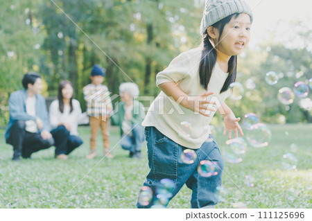 child, kid, girl 111125696