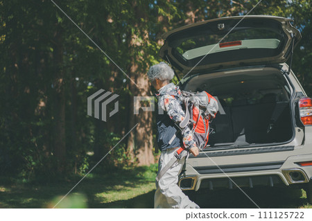 Active Senior 111125722