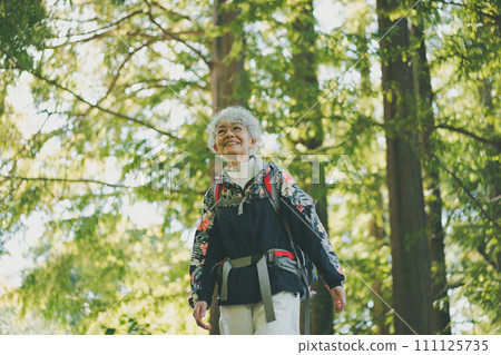 Active Senior Active Senior 111125735
