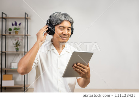 Music therapy in dementia treatment on asian senior man. 111128425