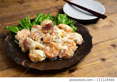 蝦子配蛋黃醬 111128488