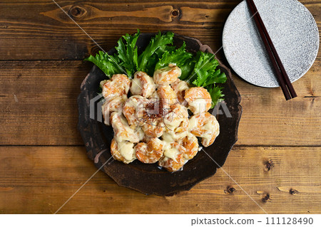 Shrimp with mayonnaise sauce 111128490