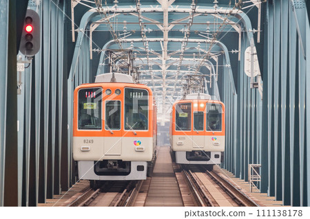 [阪神本線] 穿越淀川大橋的直達特快與急行列車 111138178