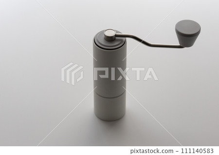 simple coffee grinder 111140583
