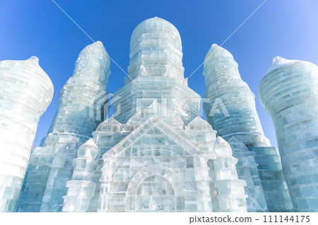 Harbin International Ice and Snow Sculpture Festival is an annual winter festival that takes place in Harbin, China. It is the world largest ice and snow festival. 111144175