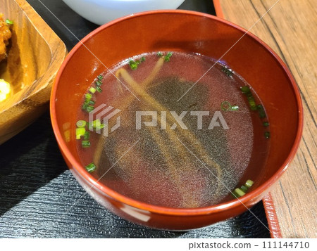 簡單的豆芽湯 111144710