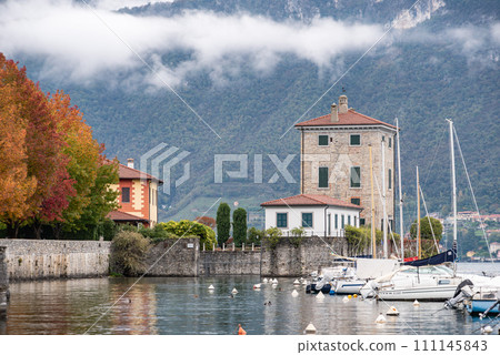 The port of Bellagio at lake Como 111145843