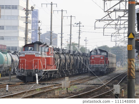 Freight train about to depart from Yokkaichi Station Freight train about to depart from Yokkaichi Station 111148808