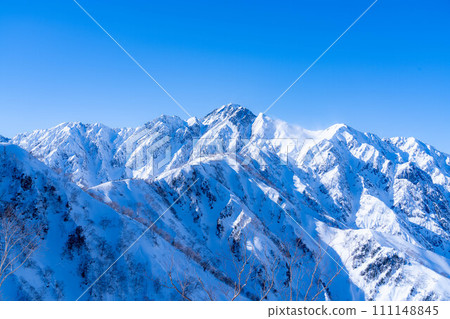 [雪山素材]冬天從琴見山看的風景[長野縣] 111148845