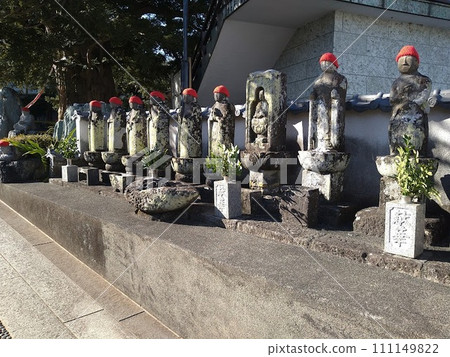 Izu Inatori Jizo statue at Saikoji Temple 111149822
