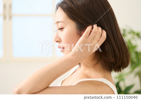 女性美的形象 女性美的形象 111150040