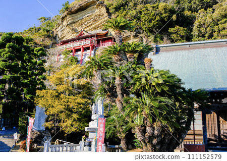 Main hall and cliff Kannon Main hall and cliff Kannon 111152579