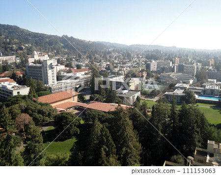 Birds eye view of Historic and modern Buildings of UC Berkeley 111153063