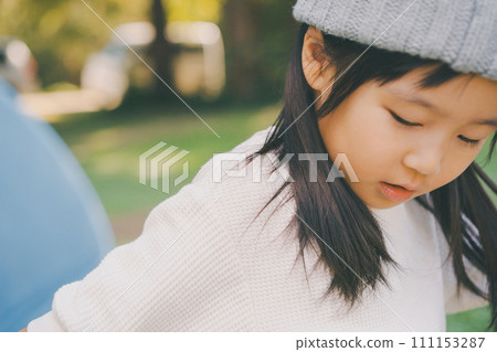 child, kid, person 111153287