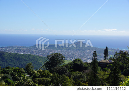 Diamondhead and the city of Honolulu, Kaimuki, Kahala, and oceanscape 111154512