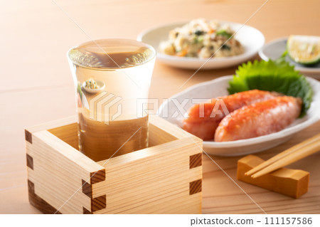Cold san and snack 111157586