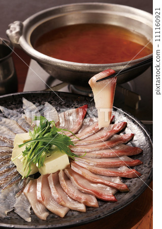 Luxury yellowtail and sakura sea bream shabu-shabu hot pot 111160921