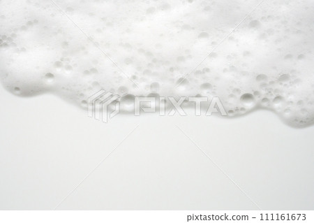 Abstract white soap foam bubbles texture on white background 111161673