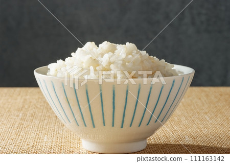 5 pieces of rice 5 pieces of rice 111163142