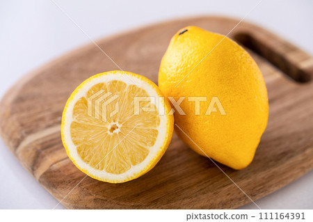 Fresh lemon Fresh lemon 111164391