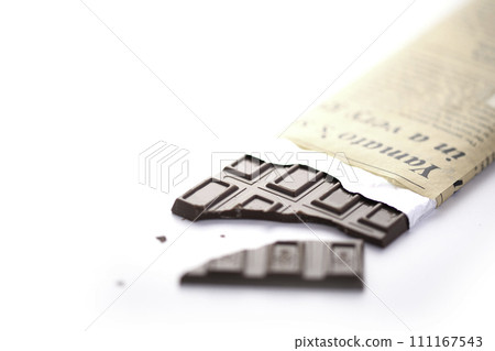 Board chocolate white background 111167543