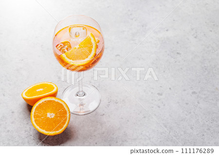 Refreshing cocktail on a sunny day 111176289