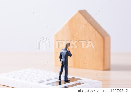 一個考慮買房子的男人 111179242