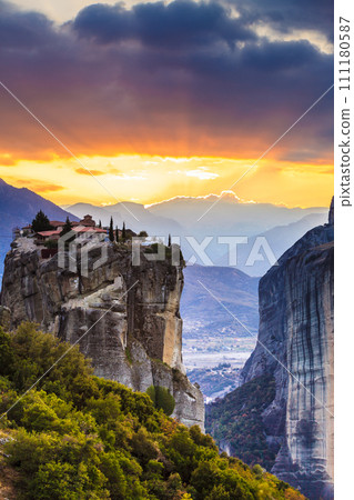 Monastery of the Holy Trinity i in Meteora, Greece 111180587