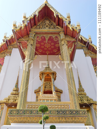 Bangkok, Thailand, Wat Phra Kaew, a sunny day in May Bangkok, Thailand, Wat Phra Kaew, a sunny day in May 111189492