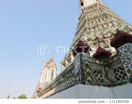 Thailand, Bangkok, Wat Arun, sunny day in May Thailand, Bangkok, Wat Arun, sunny day in May 111189780