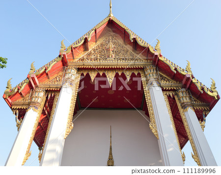 泰國曼谷，臥佛寺，五月陽光明媚的一天 111189996