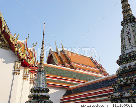 泰國曼谷，臥佛寺，五月陽光明媚的一天 111190001