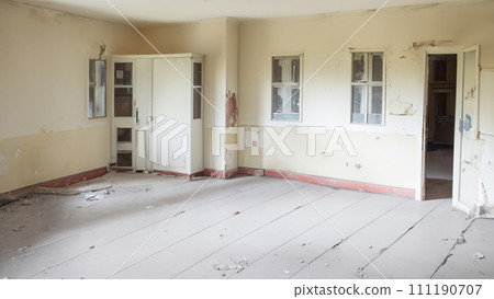 White ruins 111190707