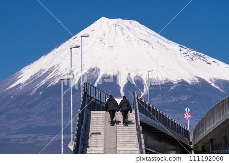 [靜岡縣] 外國遊客的熱門拍照地點富士山夢之大橋 111192060