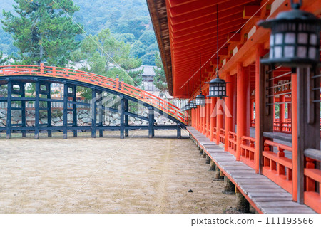 Itsukajima Shrine anti 111193566