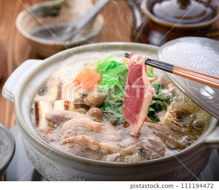 Kamonabe (Kamo Nabe) Kamonabe (Kamo Nabe) 111194472