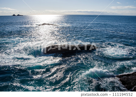 海岸風景/世界遺產“鬼城”（三重縣熊野市） 111194552