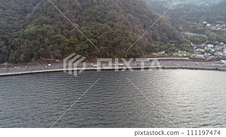 Sonic running along Beppu Bay and at the foot of Mt. Takasaki Sonic running along Beppu Bay and at the foot of Mt. Takasaki 111197474