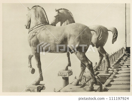 Venice, horse in San Marco Basilica 111197924