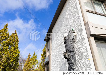 住宅外牆修補工程：外牆V型裂縫修補工程 111198962