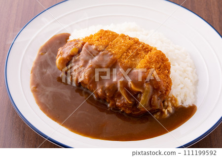 eat cutlet curry 111199592