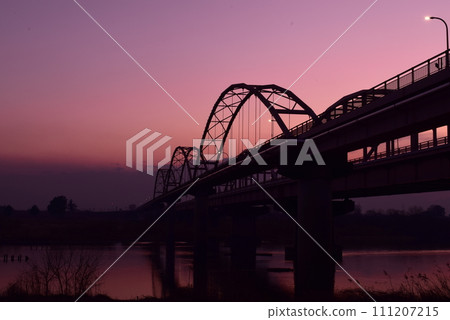 Gunma sunset scenery of national highway and Tone River Gunma sunset scenery of national highway and Tone River 111207215