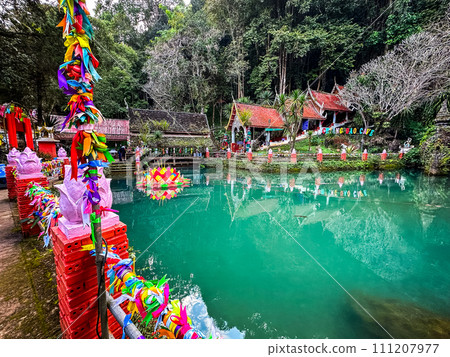 Wat tham Chiang Dao, cave in Chiang Mai, Thailand 111207977