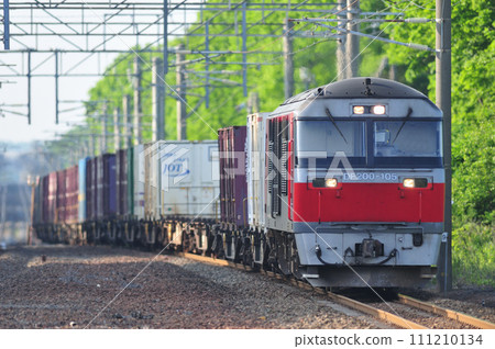 千歲線 上江 JR Freight DF200-105(鷲別) 千歲線 上江 JR Freight DF200-105(鷲別) 111210134