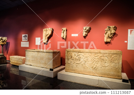 Marble sarcophagus. Sarcophagi from the excavations of the city of Perge Marble sarcophagus. Sarcophagi from the excavations of the city of Perge 111213087