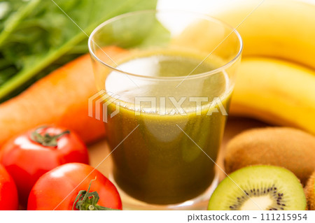 Vegetables and vegetable juices/smoothies Vegetables and vegetable juices/smoothies 111215954