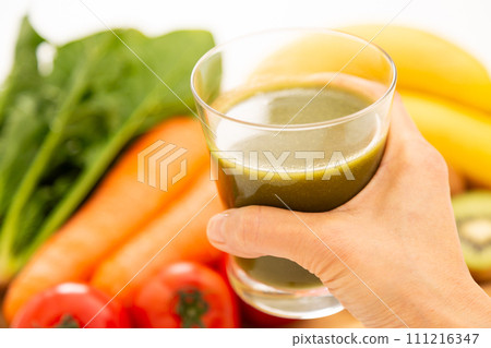 Vegetables and vegetable juices/smoothies Vegetables and vegetable juices/smoothies 111216347