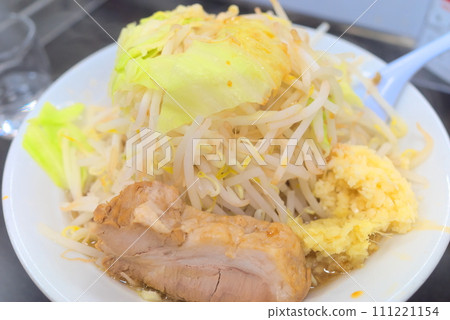 Addictive large portion Jiro style ramen 111221154