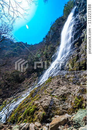 [Japan's Top 100 Waterfalls] Tentaki Spring Scenery 4 Yabu City, Hyogo Prefecture 111221388