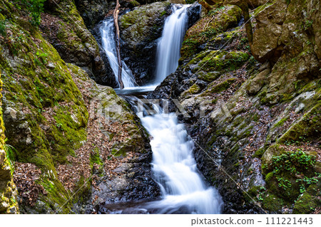 【日本瀑布百選】天瀧泉情侶瀑布 1 兵庫縣矢部市 111221443